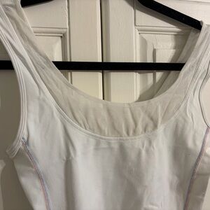 Vintage white tank Lululemon Rainbow Stitching - size 6